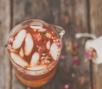 Thumbnail image for Snow Chrysanthemums & Honey Suckle Iced “Tea”