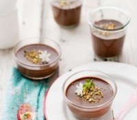 Thumbnail image for Pots de crème au chocolat